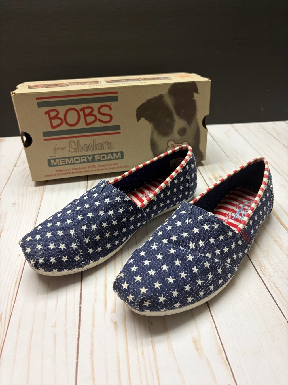 BOBS from Skechers Patriotic American Flag Shoes Size 7.5
